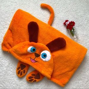 Snuggies Orange Dog Blanket